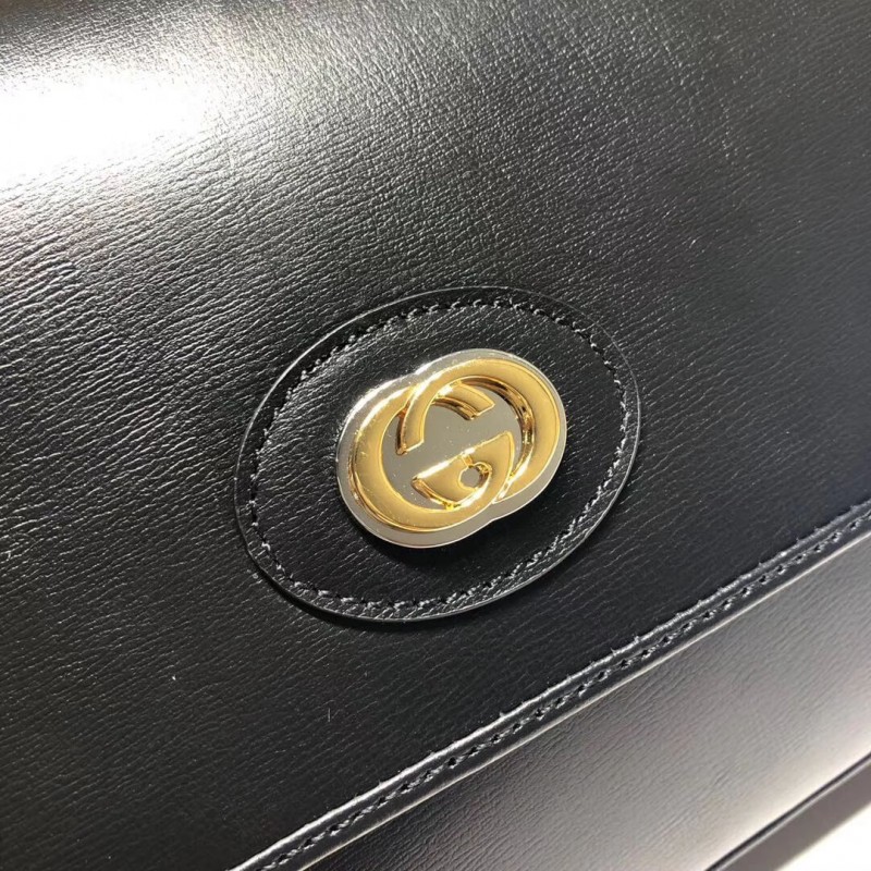Bolso de hombro pequeño de cuero Gucci 576421-5
