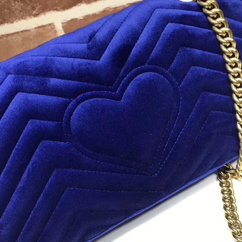 Gucci GG Bolso de hombro de terciopelo Marmont 443497-5