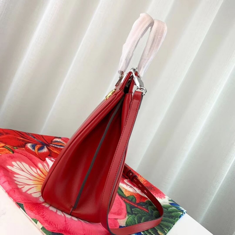 Gucci Zumi Bolsa de mango de cuero liso de cuero liso 564714-3