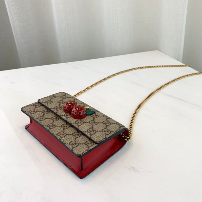 Gucci GG Supreme Mini Bolsa con cerezas PM 481291-2