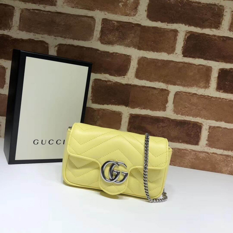Gucci GG Marmont Matelasse Super Mini Bolsa 476433-1