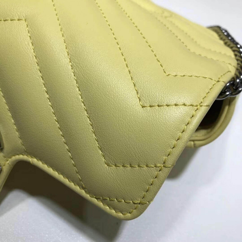 Gucci GG Marmont Matelasse Super Mini Bolsa 476433-8