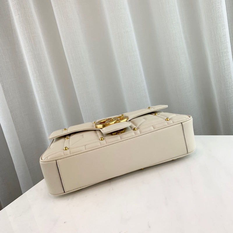 Gucci GG Bolso de hombro Matelasse con pernos 443496-2