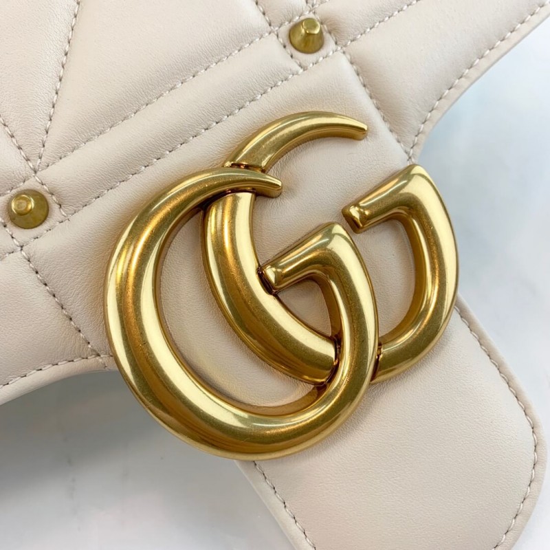 Gucci GG Bolso de hombro Matelasse con pernos 443496-3