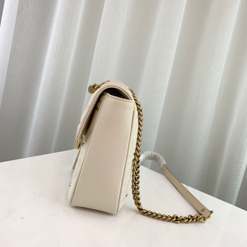 Gucci GG Bolso de hombro Matelasse con pernos 443496-5