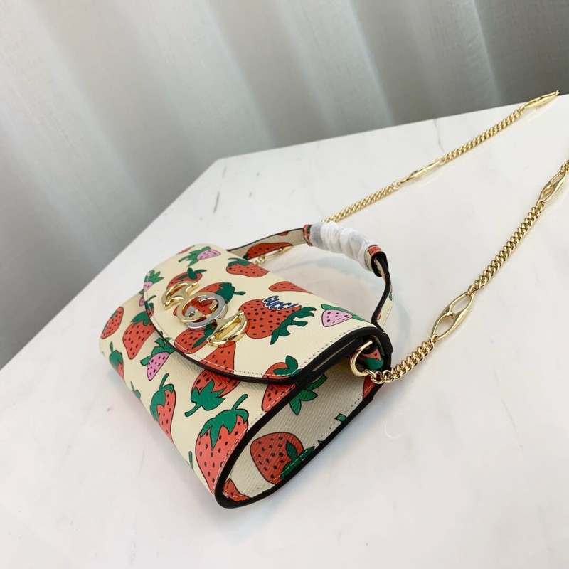 Gucci Zumi Strawberry Print Mini Bolsa 564718-3