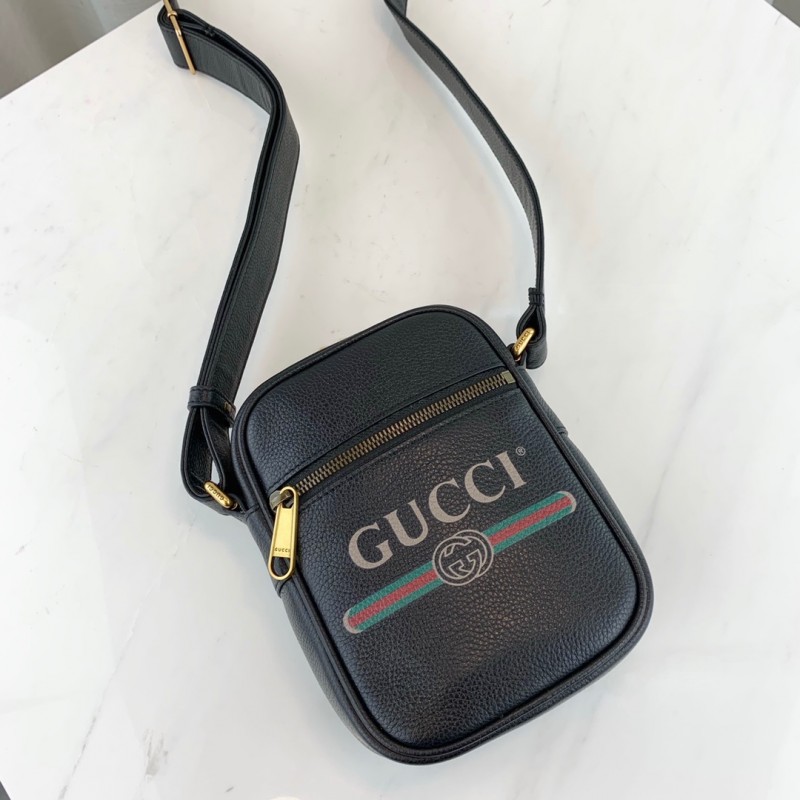 bolso de hombro de cuero estampado de Gucci 574803-4