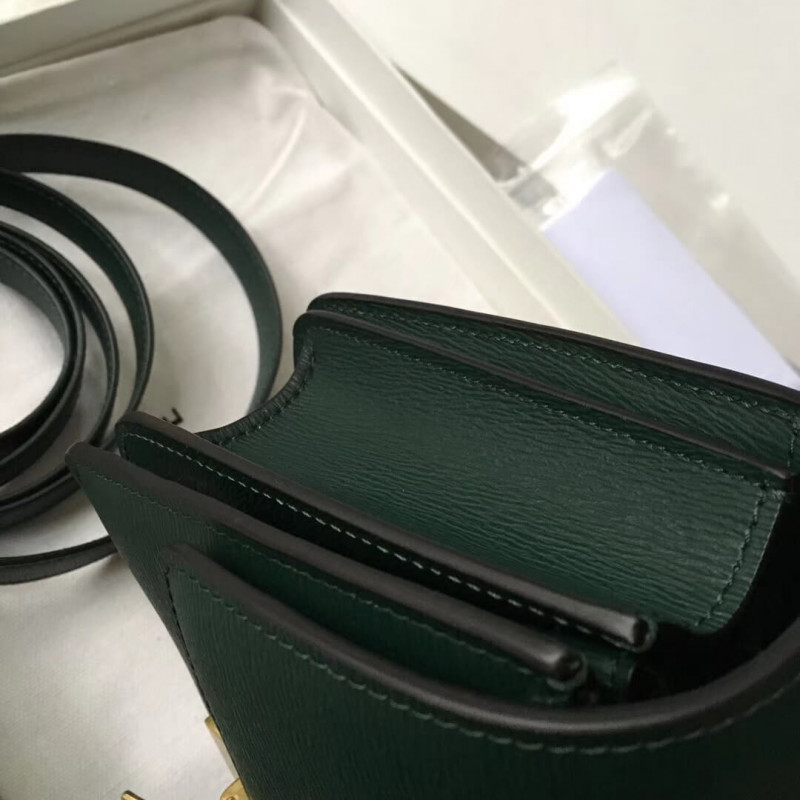 Celine Small Classic Bolsa In Box Calfskin 189183-7