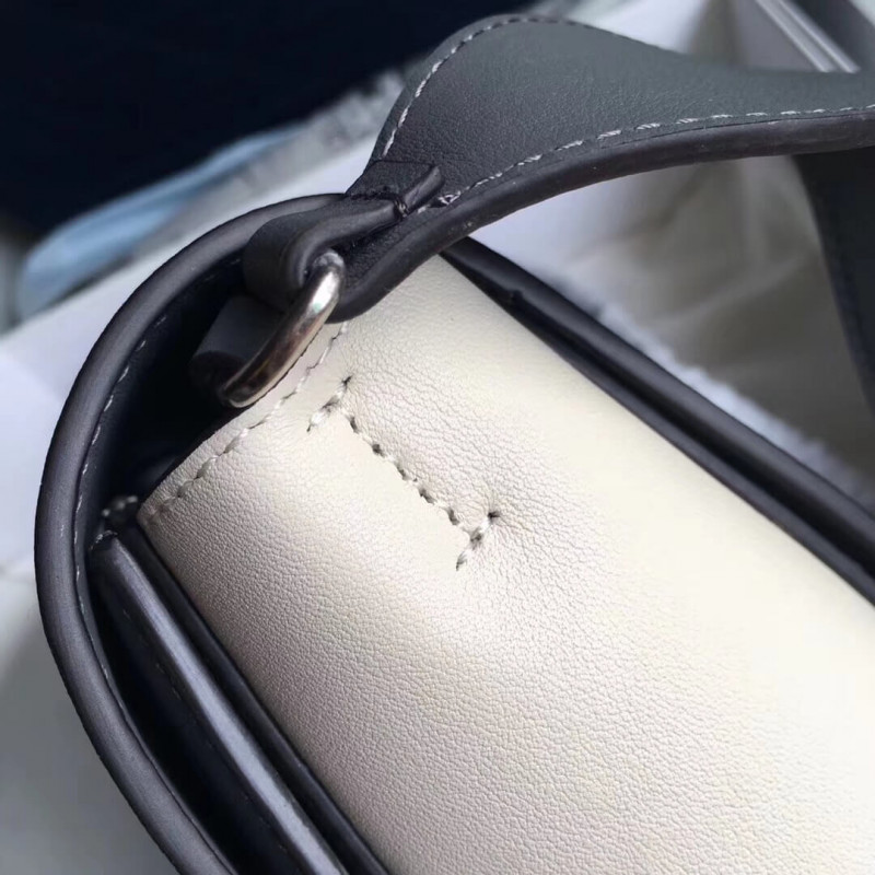 Bolsa de hombro medio de marco Celine 180263 gris/blanco-5