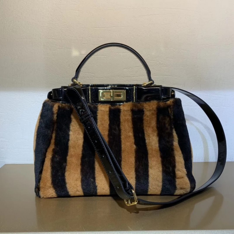 Fendi Peekaboo icónico Medium Black Mink Bolsa 8bn290-2