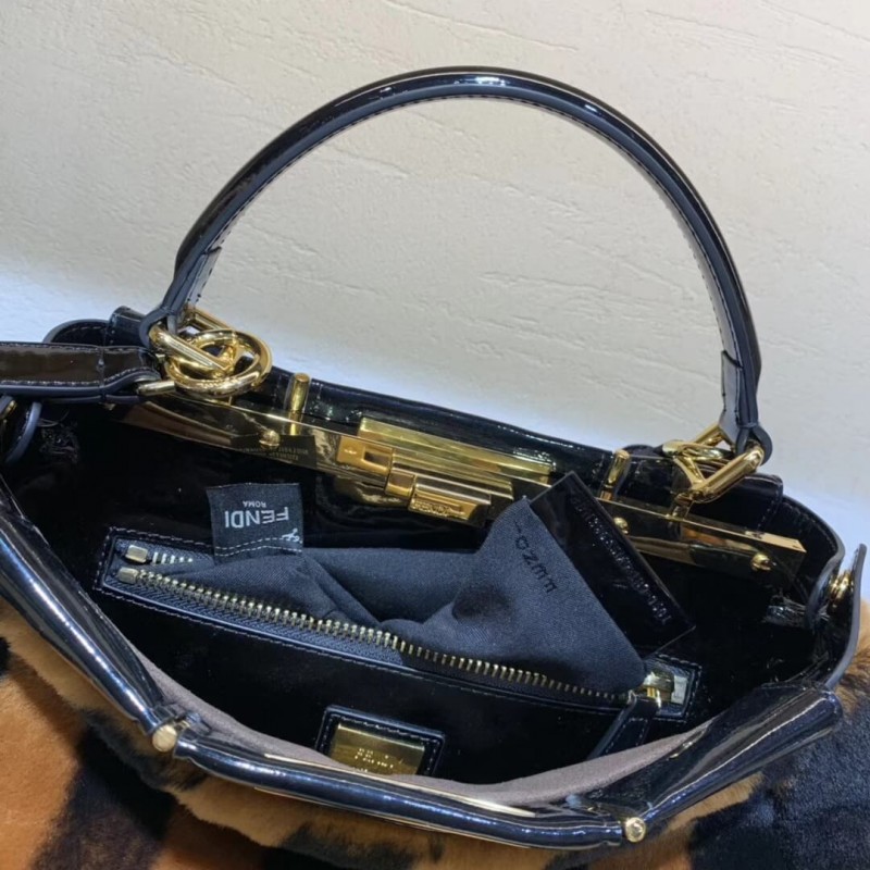 Fendi Peekaboo icónico Medium Black Mink Bolsa 8bn290-7