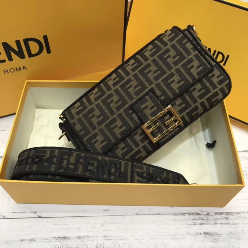 Fendi Brown Fabric Bolsauette Bolsa 8Br600-2