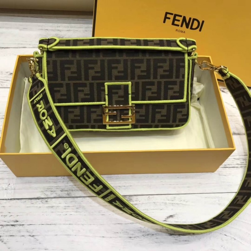 Fendi Roma Amor Fabric Bolsauette Bolsa 8Br600-1