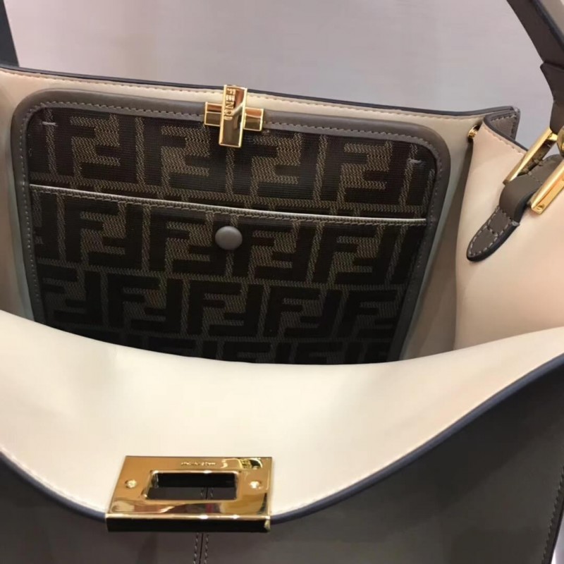 Fendi Peekaboo X-lite Bolsa de piel de ternera mediana 8BN310-5