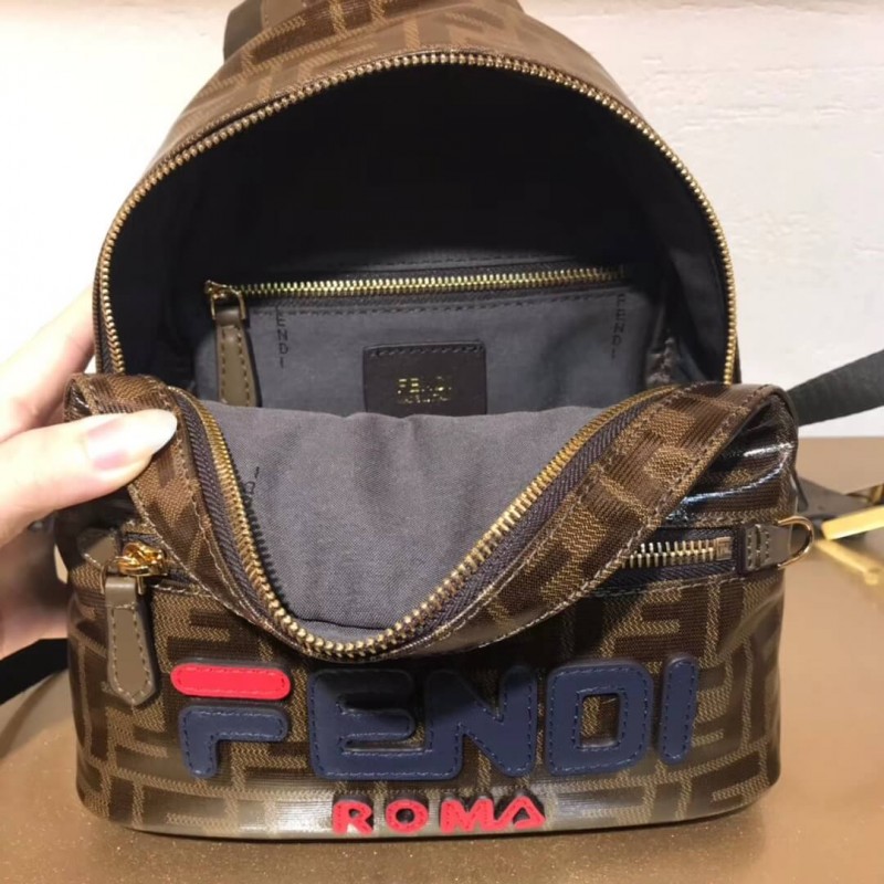 Fendi Mania logo Zucca recubierto de lienzo mochila 8BZ038-6