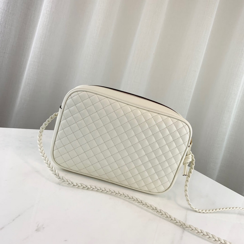 Bolso de hombro pequeño de cuero acolchado Gucci 541051-6