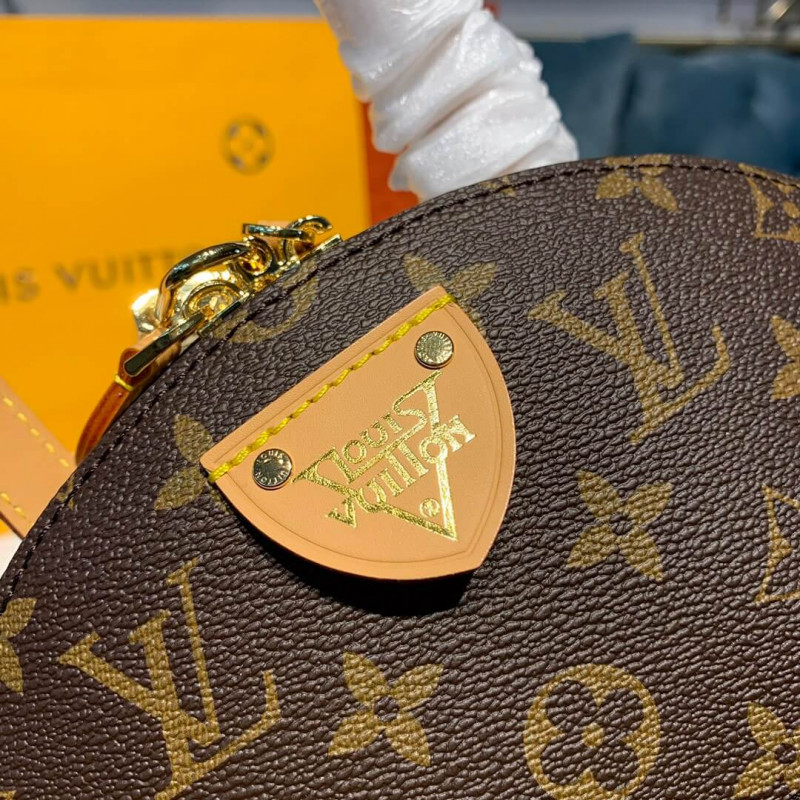 Louis Vuitton LV Moon Backpack M44944-6
