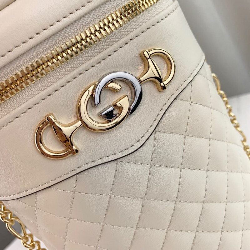 bolso de cinturón de cuero acolchado de Gucci 572298-7