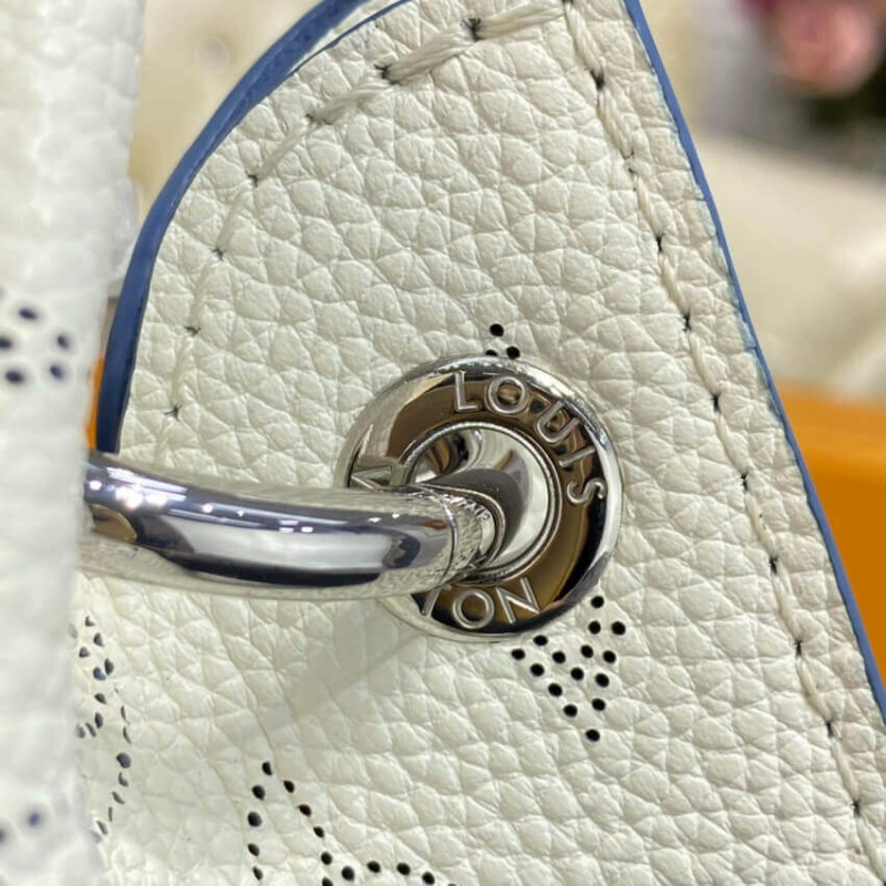 Louis Vuitton Carmel M53188 M52950-8