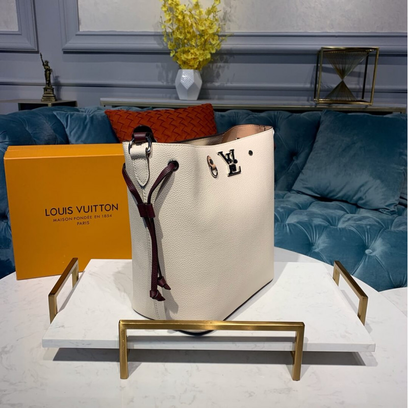 Louis Vuitton Lockme Bucket M53584-2
