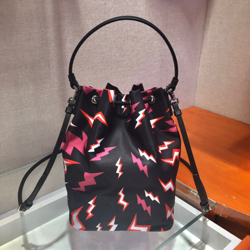 Bolsa de hombro de nylon de impresión Prada Lightning 1BH038-4