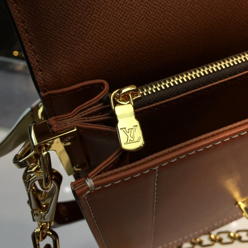 Louis Vuitton Monogram Reverse Canvas Dauphine M43565-7