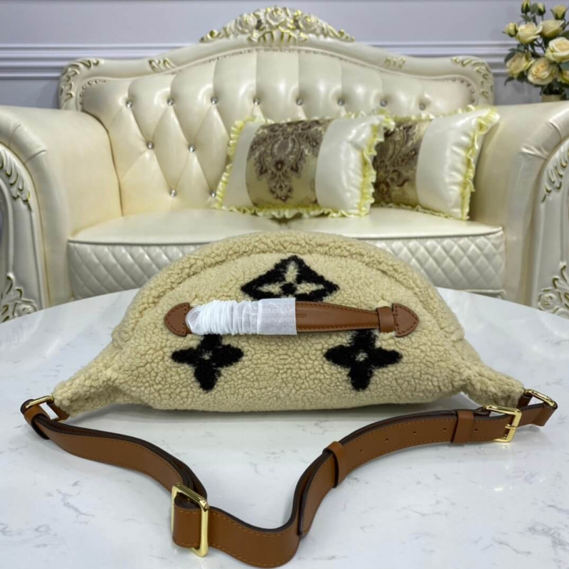 Louis Vuitton BumBolsa M55425-4