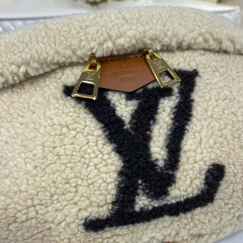 Louis Vuitton BumBolsa M55425-7