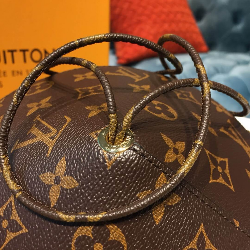 LOUIS VUITTON Monogram Canvas Toupie Bolsa M44592-5