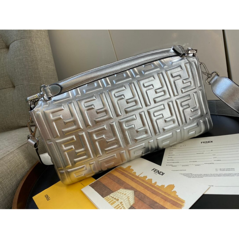 Fendi Bolsauette Silver Leather Bolsa 8Br60-5