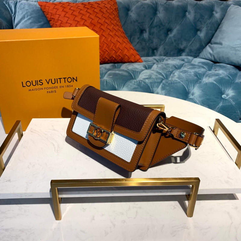 Louis Vuitton BumBolsa Dauphine M58881-2