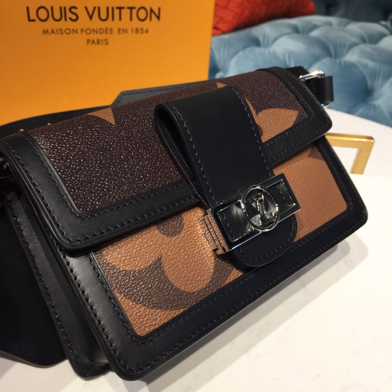 Louis Vuitton BumBolsa Dauphine M67696-4