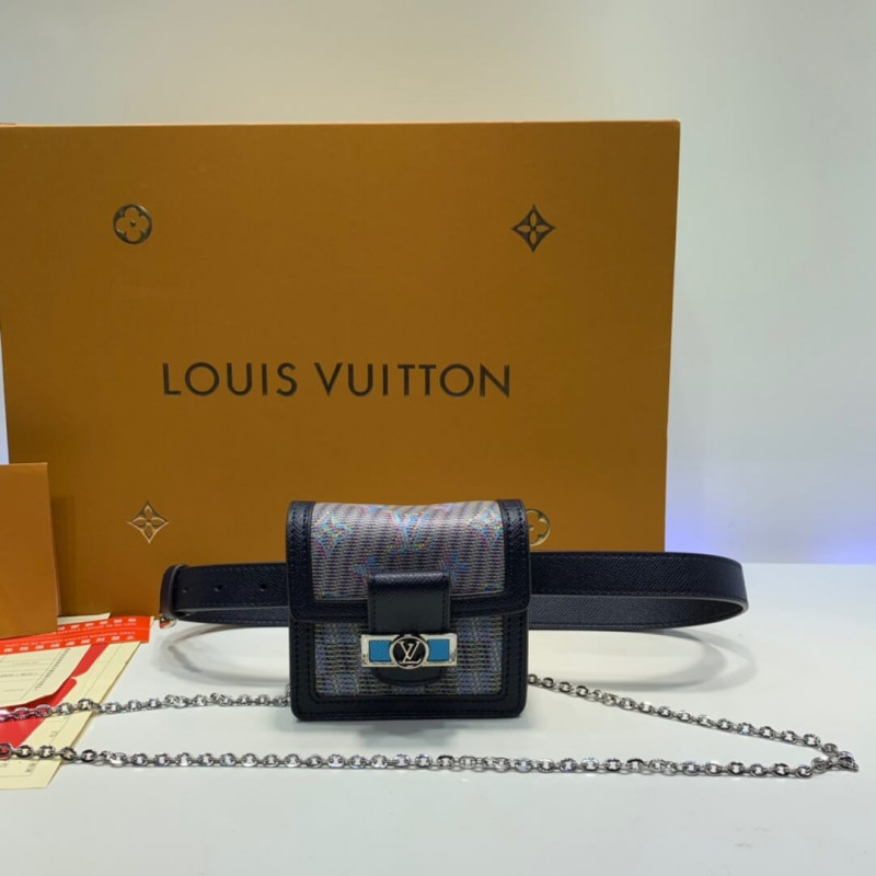 Louis Vuitton BumBolsa Dauphine BB M68619-1