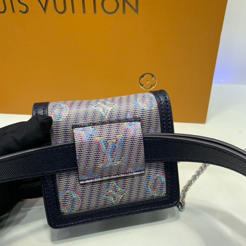 Louis Vuitton BumBolsa Dauphine BB M68619-5