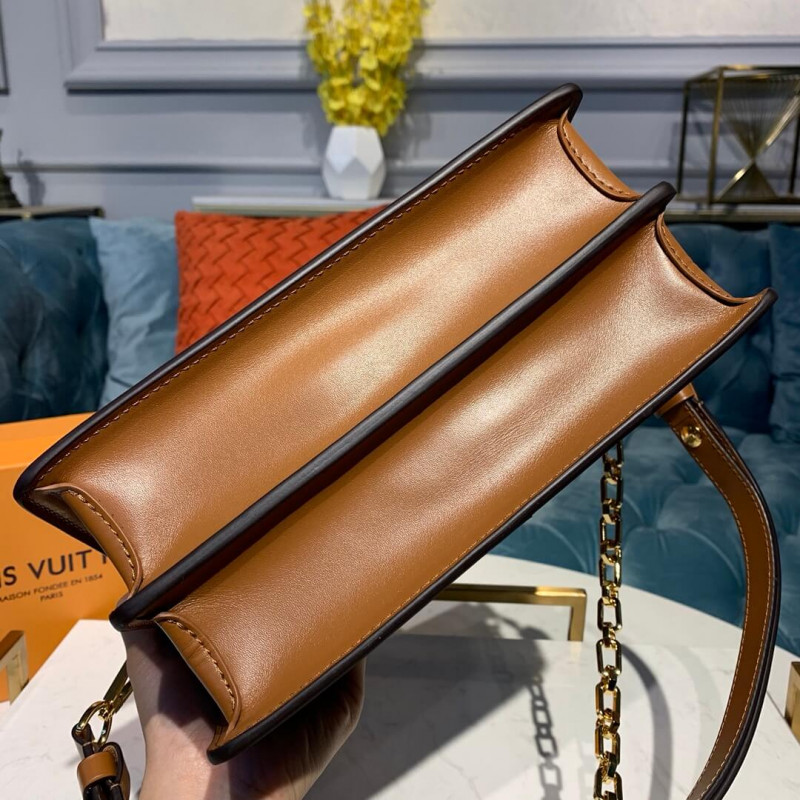 Louis Vuitton Dauphine MM M44392-3