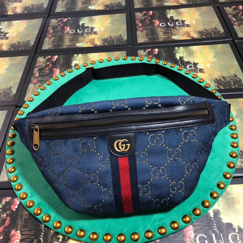 Bolsa de cinturón de terciopelo Gucci GG 574968-1