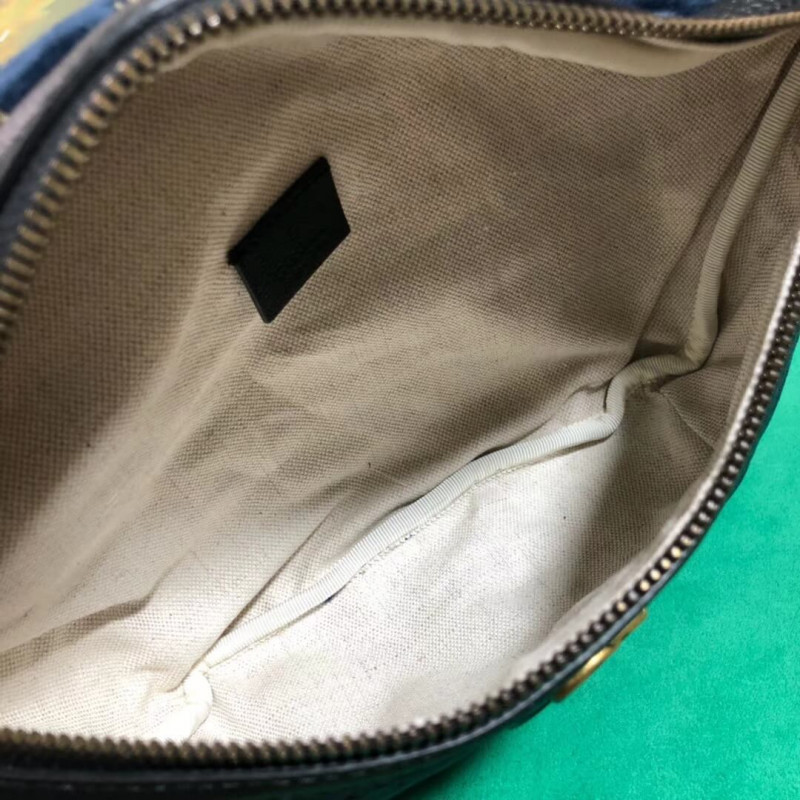 Bolsa de cinturón de terciopelo Gucci GG 574968-9
