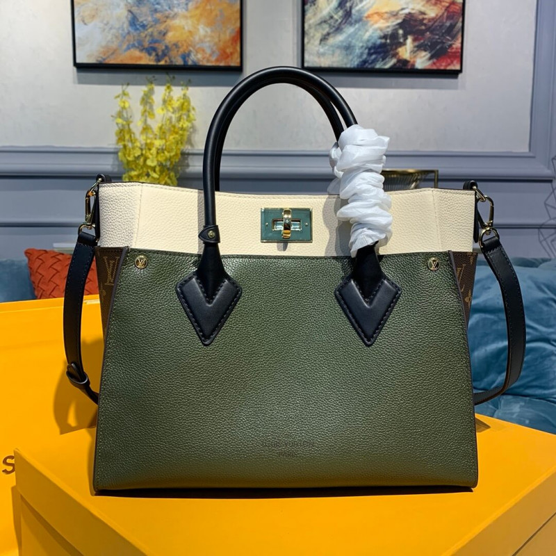 Louis Vuitton a mi lado M55302-1