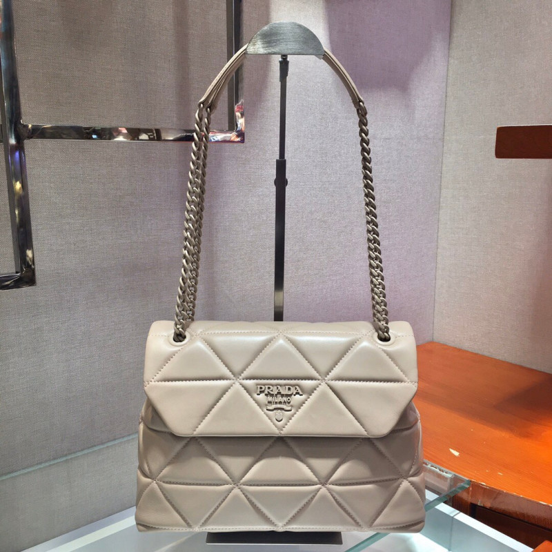Bolsa de espectro de cuero Nappa de Prada 1BD231-1