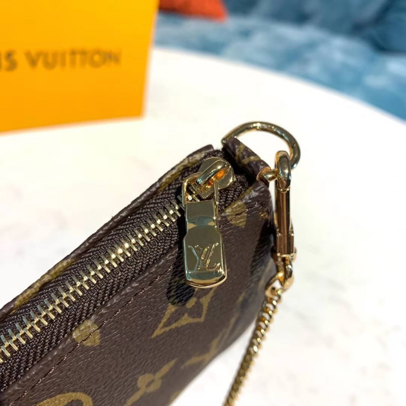 Louis Vuitton Mini Pochette AccessOires M58009-5