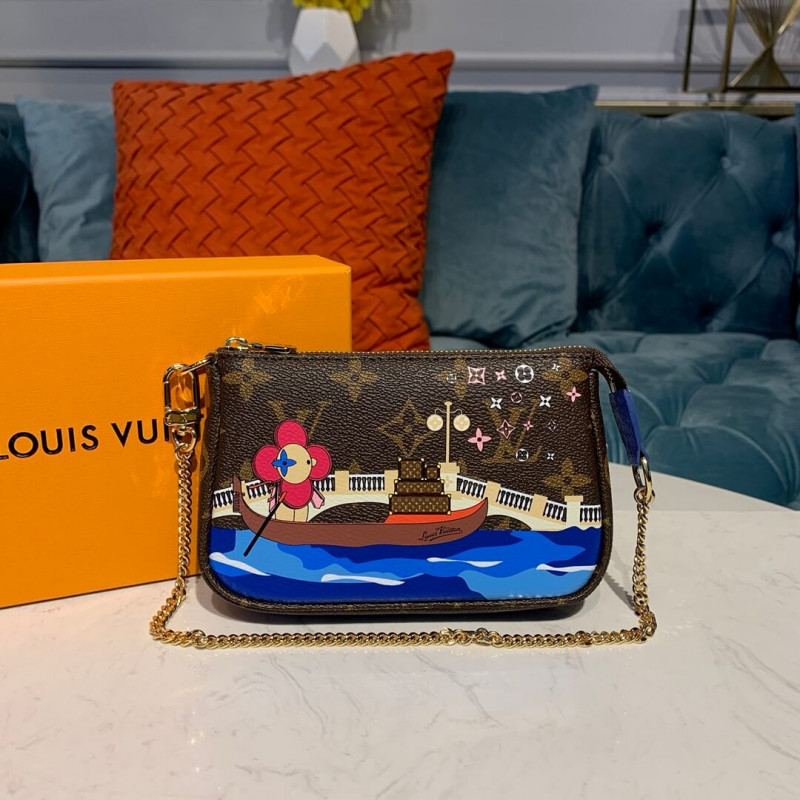 Louis Vuitton Venice Mini Pochette AccessOires M68489-1