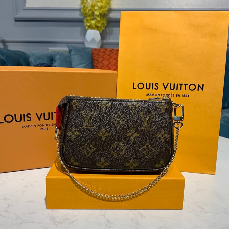 Louis Vuitton Courchevel Mini Pochette AccessOires M68490-2