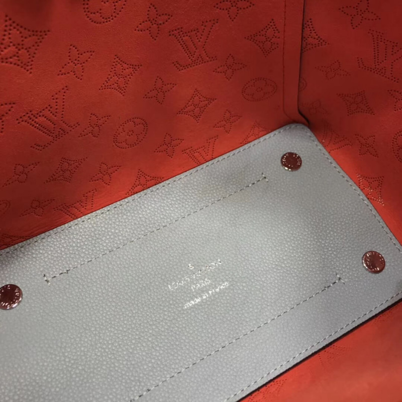 Louis Vuitton Mahina Leather Hina PM M54351 M54353-8