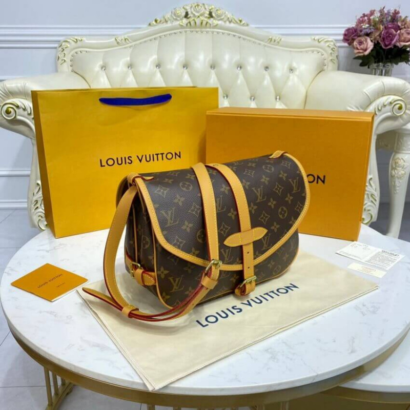Louis Vuitton Monogram Canvas Saumur MM M42256-4