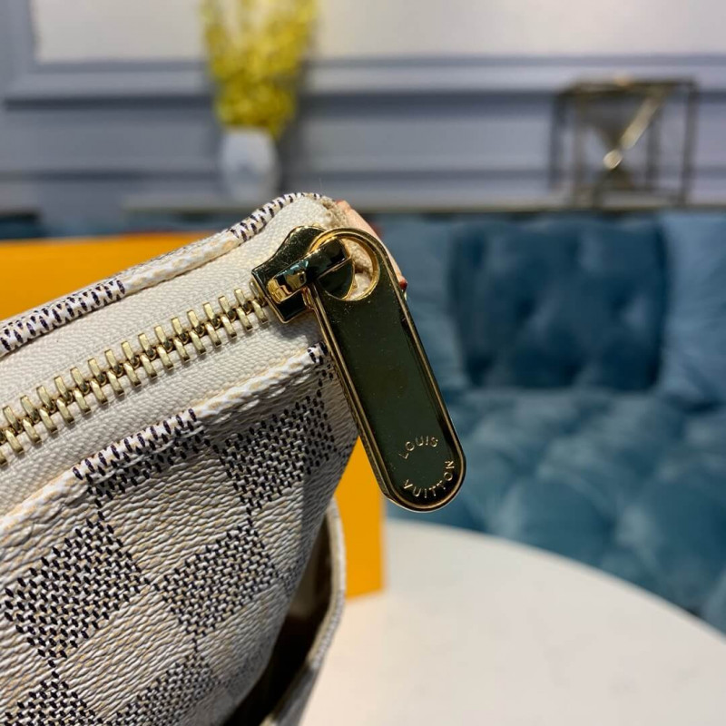 Louis Vuitton Damier Azur Canvas Totally MM N51262-8