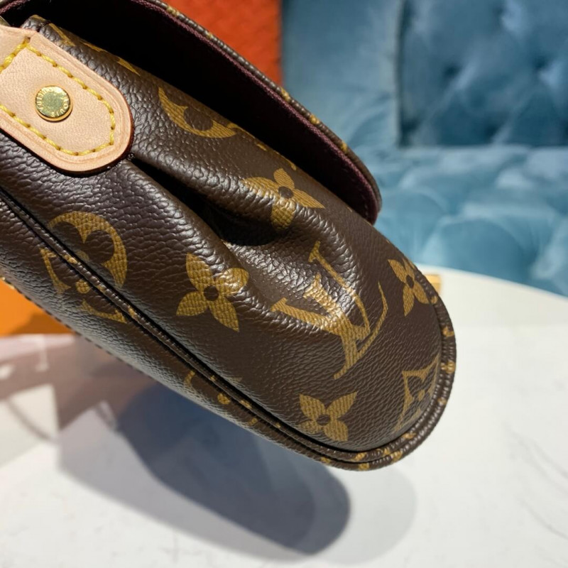 Louis Vuitton Monogram Canvas Favorito MM M40718-5