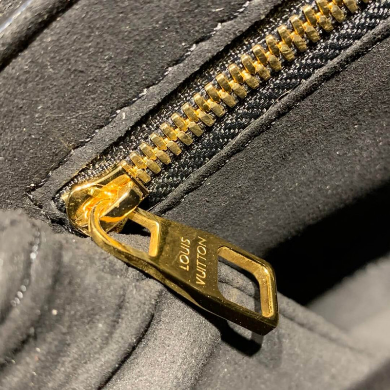 lienzo de monograma de Louis Vuitton una bolsa de colgajo MM M43125-7