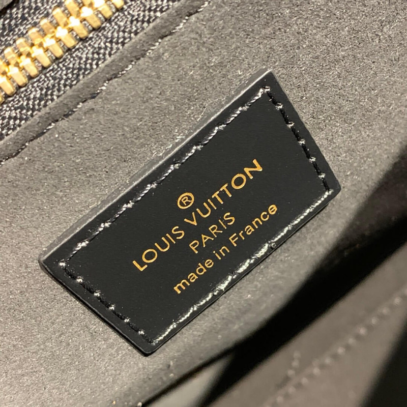 lienzo de monograma de Louis Vuitton una bolsa de colgajo MM M43125-8