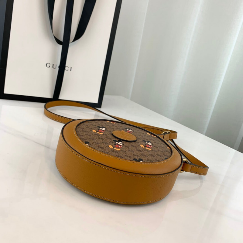 Bolso de hombro redondo de Disney X Gucci 603938-5