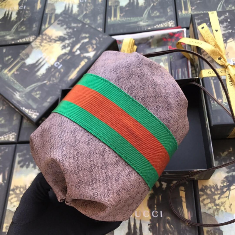 Gucci Web GG Impresión Cross Body Bolsa 564582-4